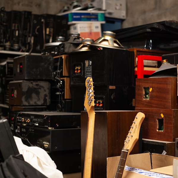 La boutique de la Communauté Emmaüs de Vénissieux © Emmaüs